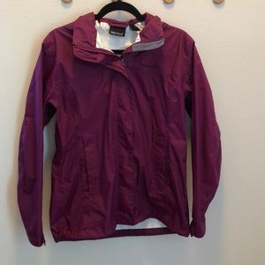 Marmot Precip Rain Jacket size medium in dark pink